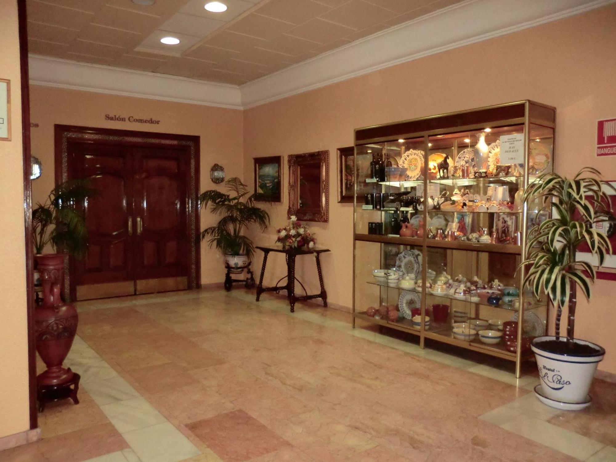 Hostal Restaurante El Paso Bailén Zewnętrze zdjęcie